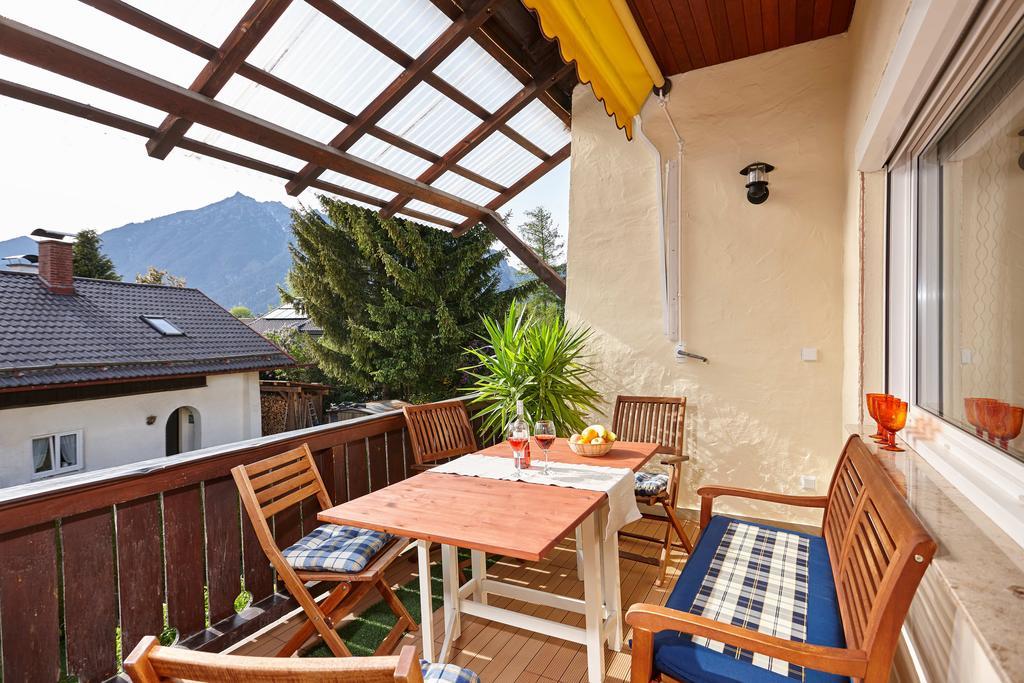 Apartment Sir George Garmisch-Partenkirchen Rom bilde